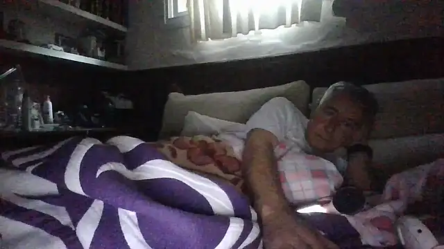 Snapshot of fransexdol chatting on 02/02/25, 08:02 fransexdol online show from 02/02/25, 08:02