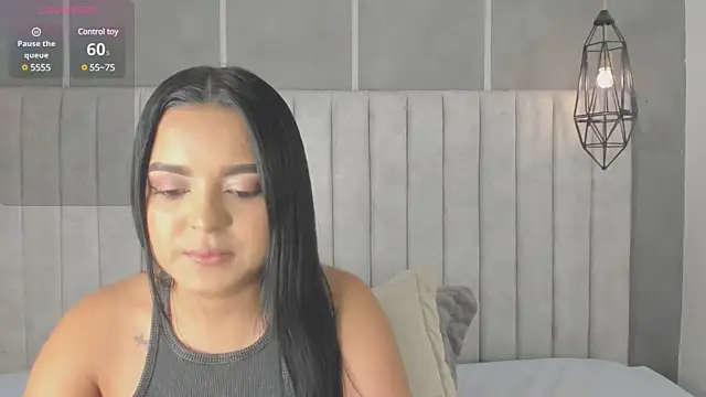 lea gray online show from 01/28/25, 07:10