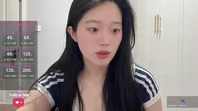 rose-u online show from 03/17/26, 01:32