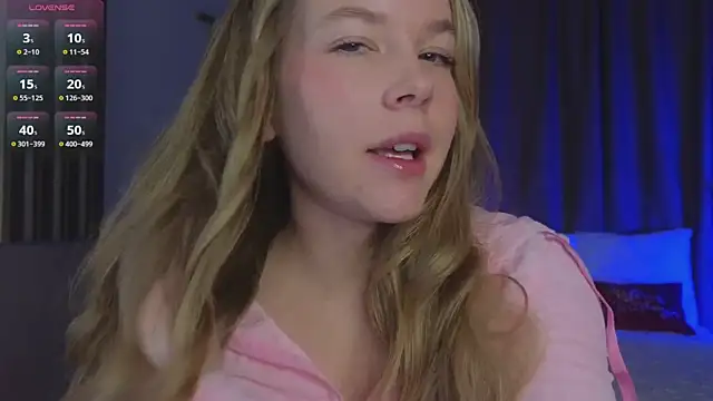 Snapshot of milly_shy chatting on 01/19/26, 06:39 milly shy online show from 01/19/26, 06:39