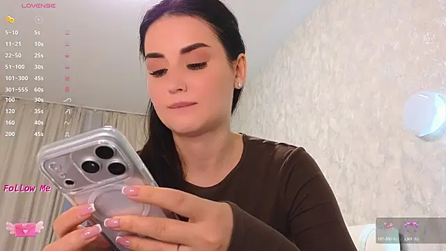 LaraSkinny online show from 03/31/26, 01:11