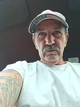 Hotbodyscottie online show from 05/10/26, 10:53