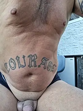 Hotbodyscottie online show from 05/13/26, 11:33