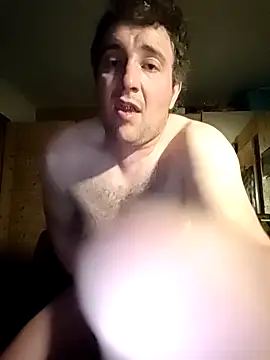 Snapshot of jd24240 chatting on 04/03/26, 09:35 jd24240 online show from 04/03/26, 09:35