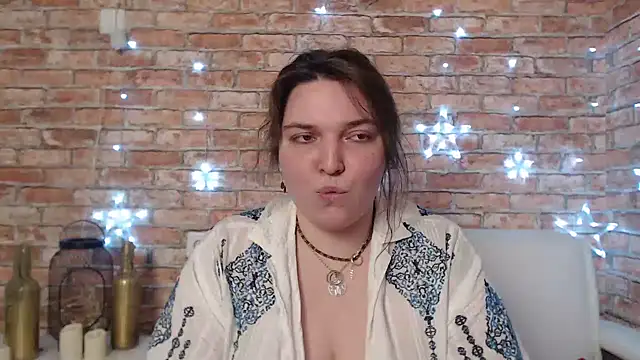Amelia Kiss  online show from 01/27/25, 07:03
