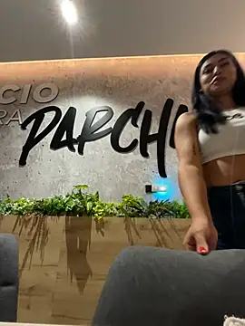 Snapshot of Sol_Miller chatting on 01/23/25, 08:02 Sol Miller online show from 01/23/25, 08:02