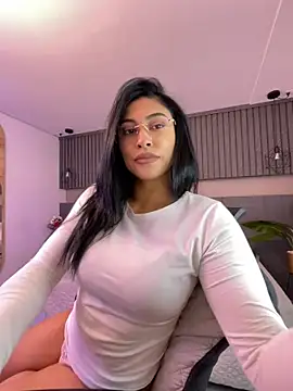 Snapshot of Sol_Miller chatting on 02/10/25, 09:25 Sol Miller online show from 02/10/25, 09:25