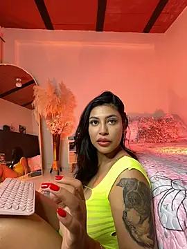 Snapshot of Sol_Miller chatting on 02/13/25, 11:47 Sol Miller online show from 02/13/25, 11:47