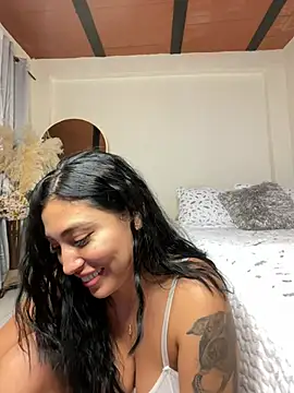 Snapshot of Sol_Miller chatting on 03/03/25, 09:05 Sol Miller online show from 03/03/25, 09:05