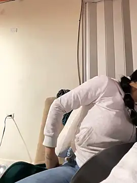 Snapshot of Sol_Miller chatting on 10/02/25, 12:17 Sol Miller online show from 10/02/25, 12:17