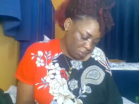 Snapshot of Prettyblackgal chatting on 05/16/26, 03:33 Prettyblackgal online show from 05/16/26, 03:33