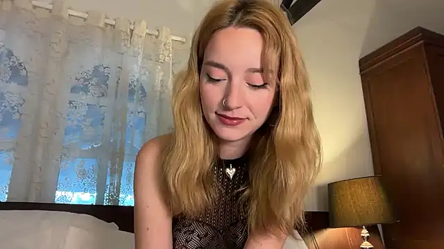 SirenaBelle online show from 05/05/26, 12:18