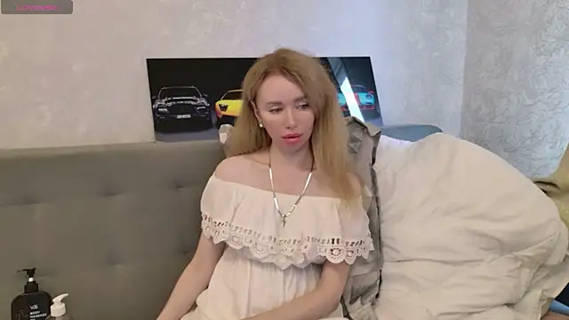 Bambixxxbaby online show from 06/10/26, 04:34