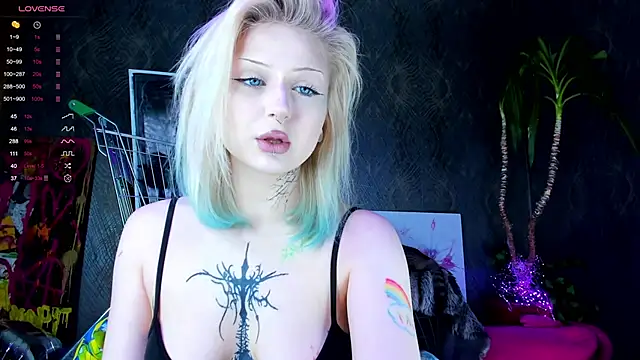 little grinch666 online show from 01/23/25, 06:03