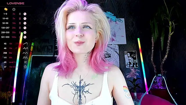 little grinch666 online show from 03/12/25, 11:54