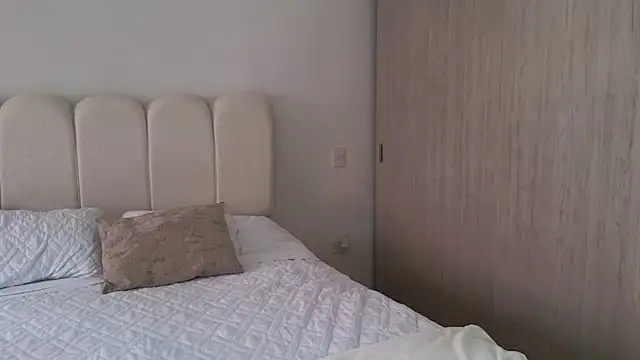 Celeste Tailor  online show from 06/19/26, 08:23