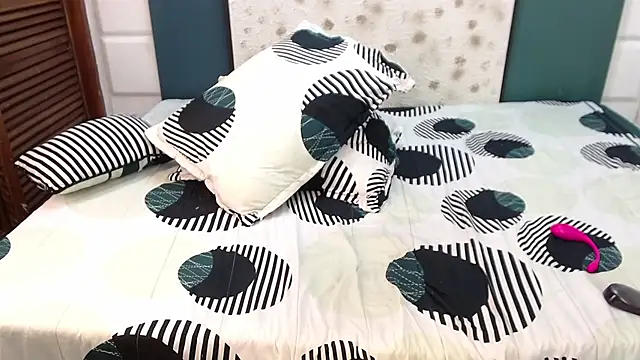 InkedSabrina online show from 02/26/25, 08:04