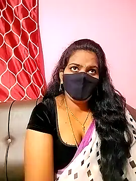 Snapshot of melina214 chatting on 12/16/24, 04:02 melina214 online show from 12/16/24, 04:02