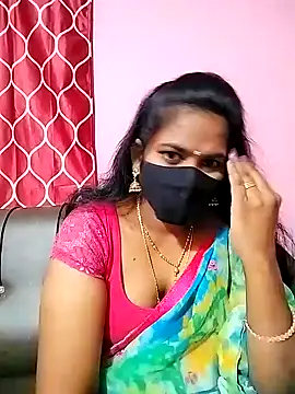 Snapshot of melina214 chatting on 01/03/25, 03:16 melina214 online show from 01/03/25, 03:16