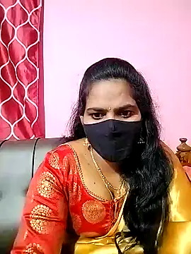 Snapshot of melina214 chatting on 01/06/25, 04:55 melina214 online show from 01/06/25, 04:55
