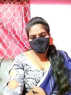 Snapshot of melina214 chatting on 03/17/25, 05:16 melina214 online show from 03/17/25, 05:16