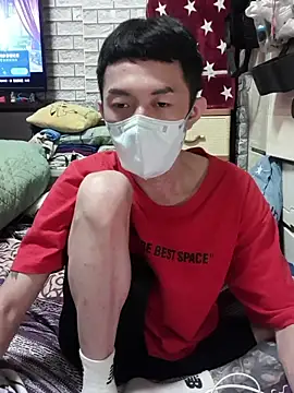 Snapshot of JJjing chatting on 07/31/26, 02:44 JJjing online show from 07/31/26, 02:44
