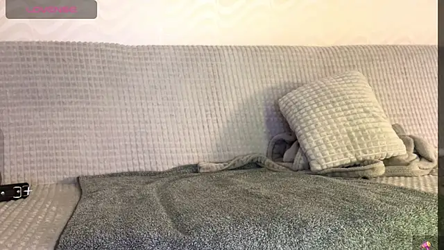 Snapshot of Missy_baby chatting on 02/11/25, 06:44 Missy baby online show from 02/11/25, 06:44