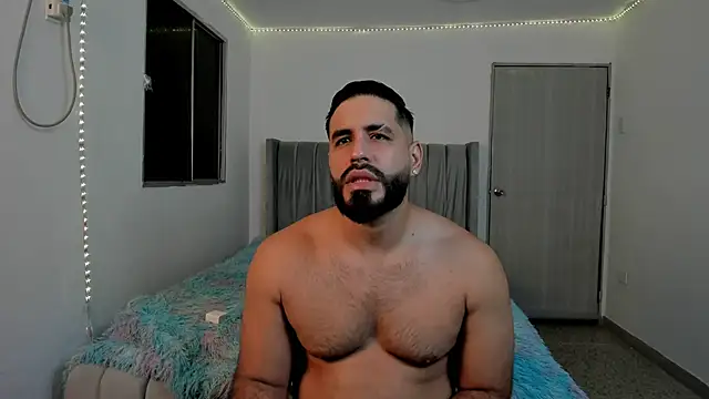 Snapshot of eda_karim chatting on 09/22/25, 12:01 eda karim online show from 09/22/25, 12:01