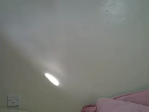 Snapshot of Sonnia_ chatting on 05/06/26, 01:27 Sonnia online show from 05/06/26, 01:27