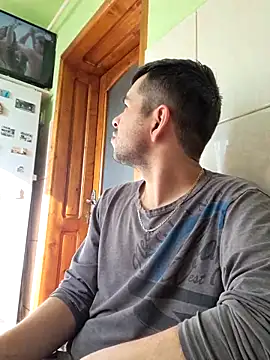 hornny1995 online show from 02/22/25, 07:56