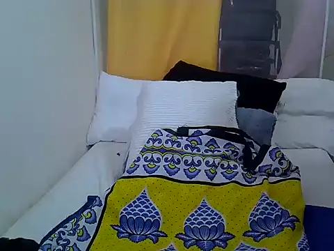 Snapshot of Sweetreena chatting on 06/12/26, 02:49 Sweetreena online show from 06/12/26, 02:49