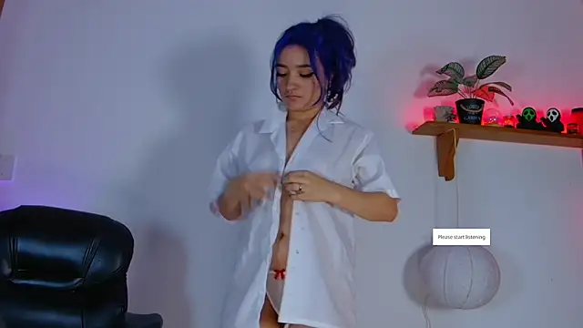 Snapshot of vayolett01_dakotta chatting on 10/15/25, 03:28 vayolett01 dakotta online show from 10/15/25, 03:28