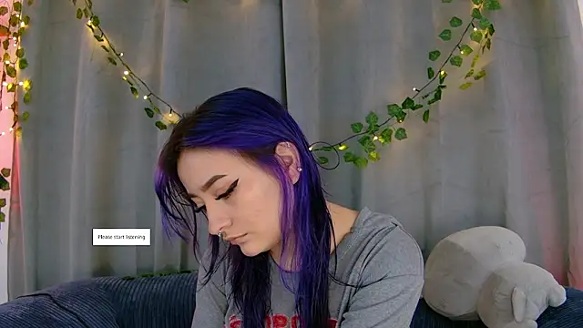 Snapshot of vayolett01_dakotta chatting on 01/15/26, 06:07 vayolett01 dakotta online show from 01/15/26, 06:07