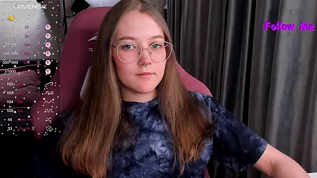 Snapshot of bunny_bubble chatting on 03/03/26, 09:21 bunny bubble online show from 03/03/26, 09:21