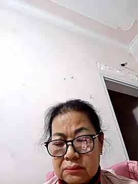 Hotestlove online show from 02/12/26, 11:00