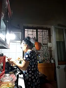 Hotestlove online show from 02/27/26, 01:05