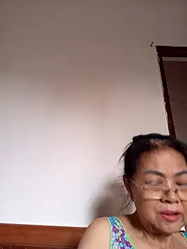 Hotestlove online show from 04/30/26, 10:32