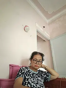 Snapshot of Hotestlove chatting on 07/27/26, 03:24 Hotestlove online show from 07/27/26, 03:24