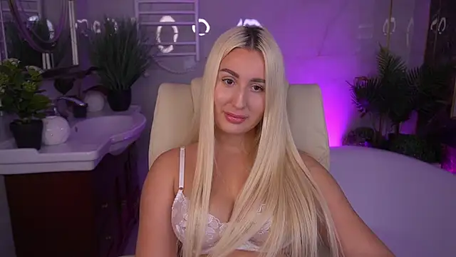 LiaBrazzerr online show from 05/30/26, 01:30