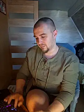 Foxyshaved online show from 04/28/26, 04:28
