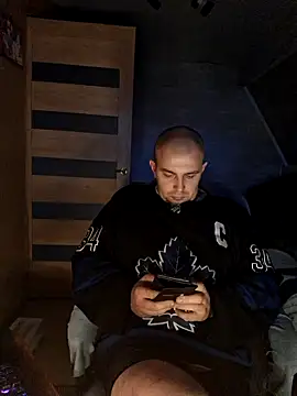 Foxyshaved online show from 04/29/26, 02:26