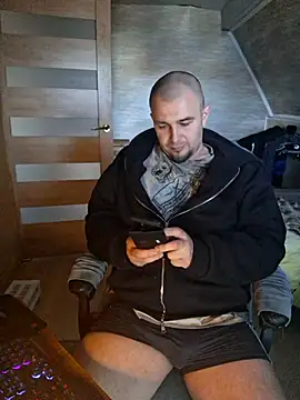 Foxyshaved online show from 04/30/26, 04:08