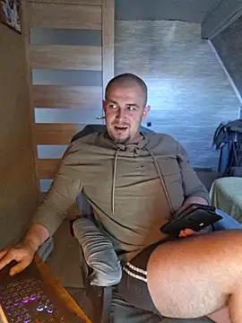Foxyshaved online show from 05/08/26, 06:30