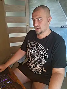 Foxyshaved online show from 05/10/26, 10:31