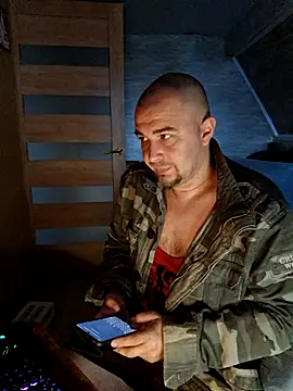Foxyshaved online show from 05/16/26, 05:15