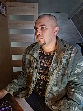 Foxyshaved online show from 06/01/26, 06:37