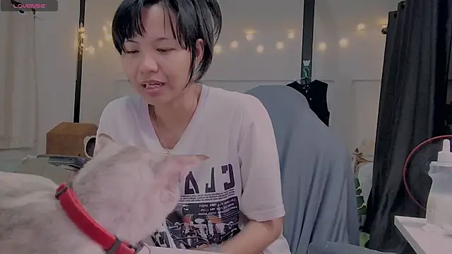 Kana G online show from 02/01/25, 07:13