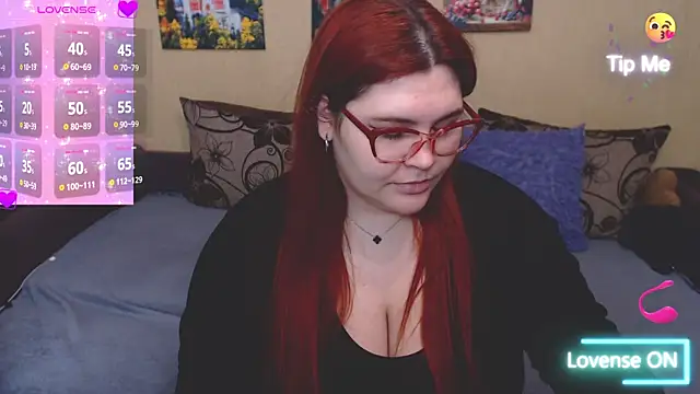 JuliaKeln online show from 04/24/26, 03:47