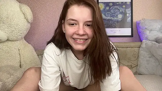 Snapshot of mia___mi chatting on 03/14/25, 11:01 mia mi online show from 03/14/25, 11:01