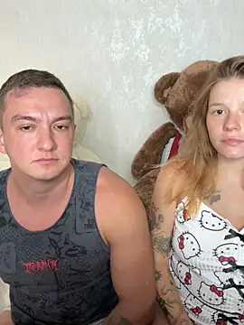 Snapshot of mia___mi chatting on 09/26/25, 06:39 mia mi online show from 09/26/25, 06:39